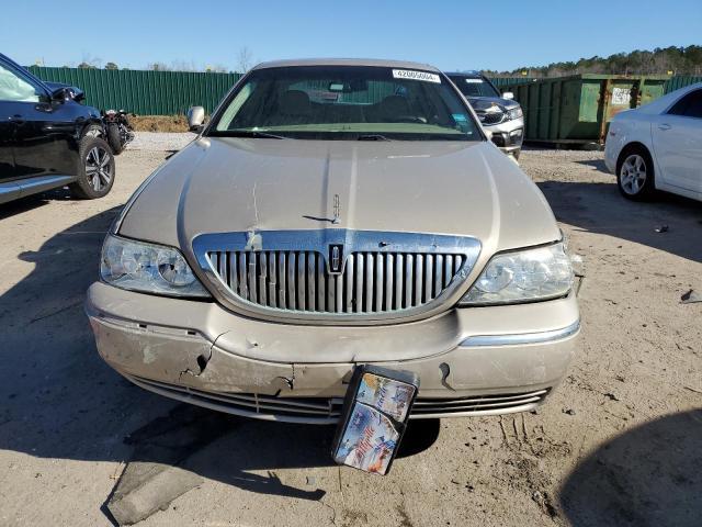 2007 LINCOLN TOWN CAR SIGNATURE for Sale