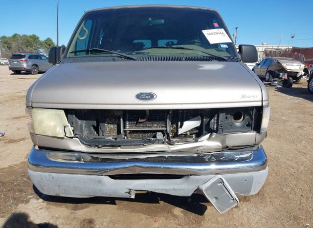2002 FORD E-150 for Sale