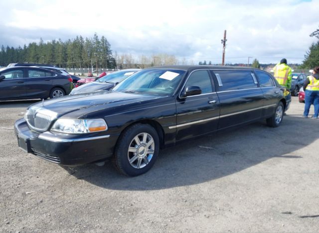 2008 LINCOLN TOWN CAR for Sale