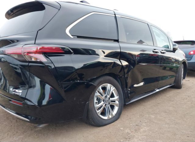 2023 TOYOTA SIENNA for Sale