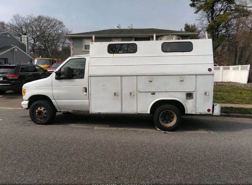 Ford E-350 Cutaway for Sale