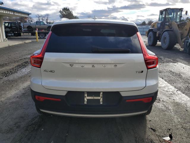 2021 VOLVO XC40 T5 MOMENTUM for Sale