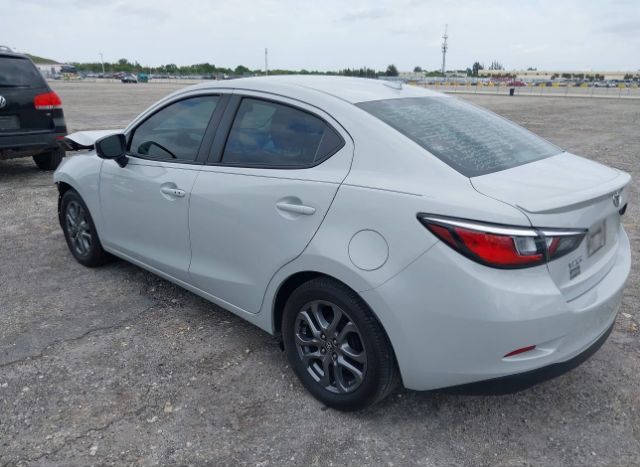 2019 TOYOTA YARIS for Sale