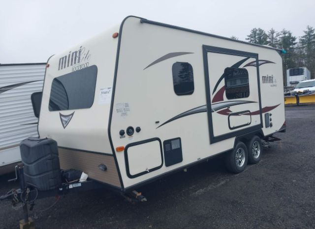 2017 FOREST RIVER TRAVEL TRAILER for Sale