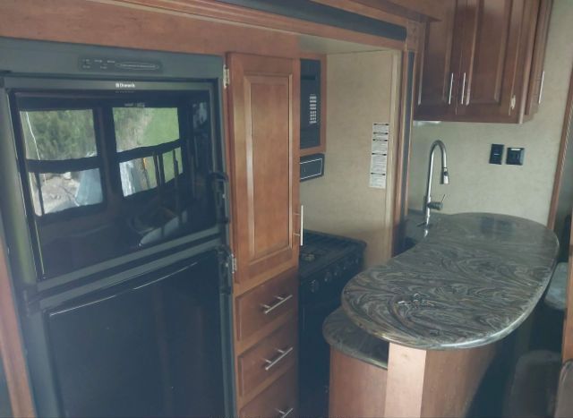 2012 FOREST RIVER TRAVEL TRLR for Sale