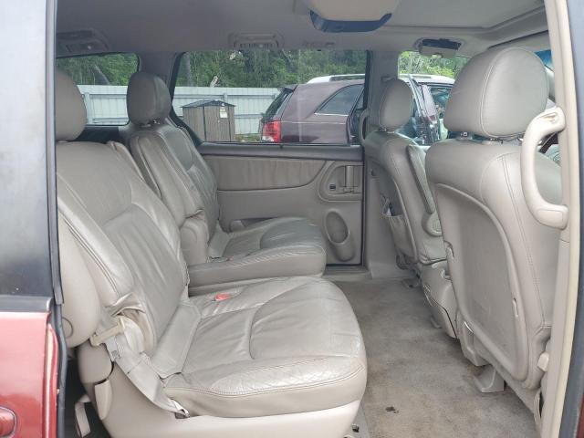 2004 TOYOTA SIENNA XLE for Sale