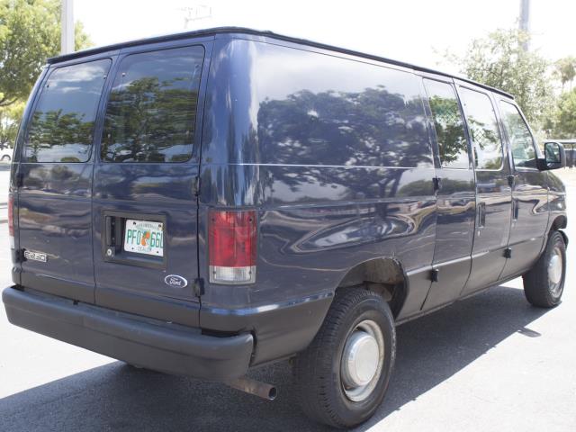 2006 FORD ECONOLINE for Sale
