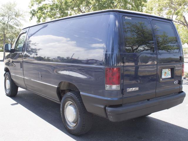 2006 FORD ECONOLINE for Sale