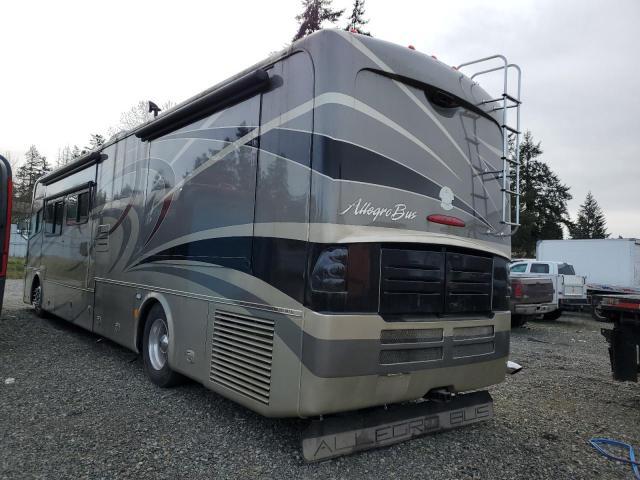 2005 FREIGHTLINER CHASSIS X LINE MOTOR HOME for Sale