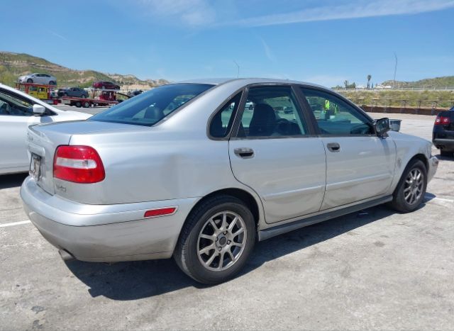 2004 VOLVO S40 for Sale