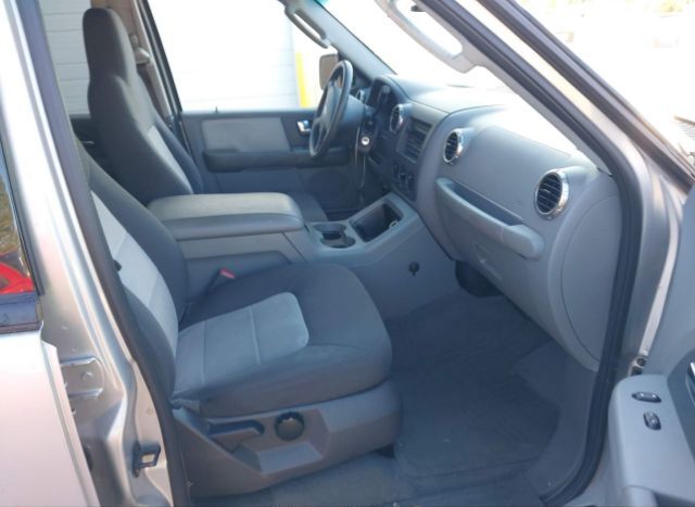2004 FORD EXPEDITION for Sale