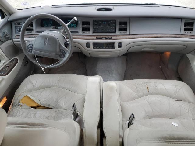 1997 LINCOLN TOWN CAR SIGNATURE for Sale