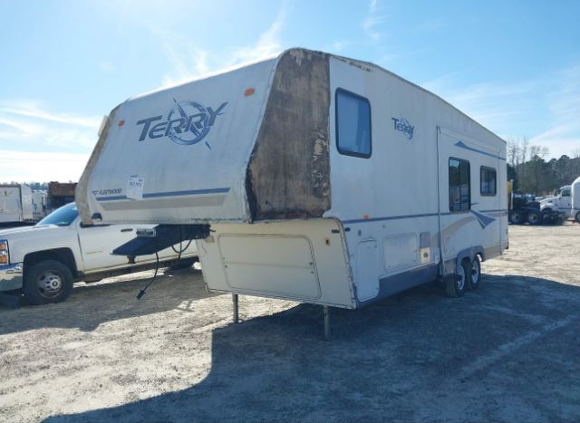 2005 FLEETWOOD TERRY 32  1 SLIDE for Sale