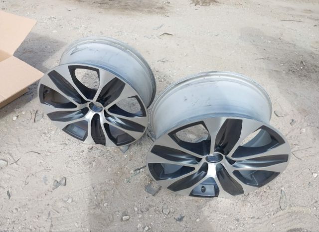2021 WHEELS ONLY FOR A TOYOTA HIGHLANDER WHEELS for Sale