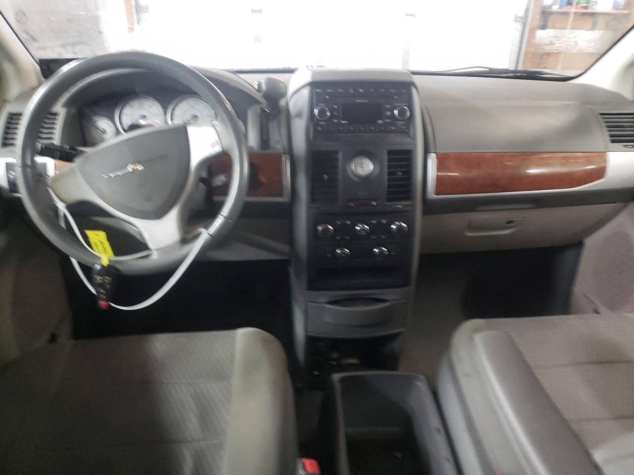 2008 CHRYSLER TOWN & COUNTRY for Sale