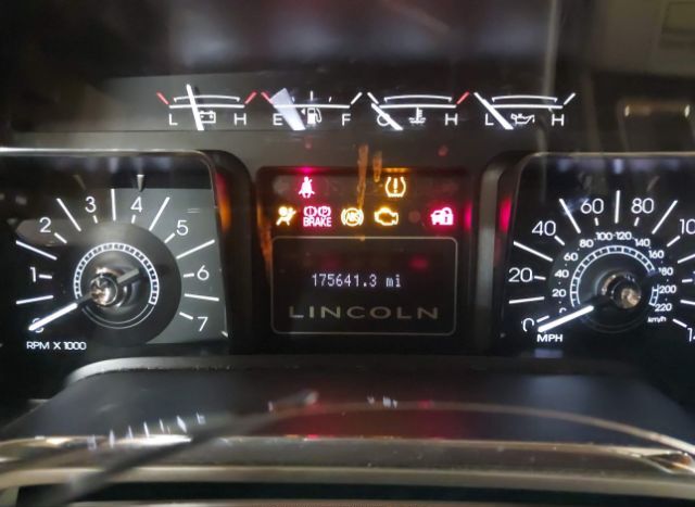 Lincoln Navigator L for Sale