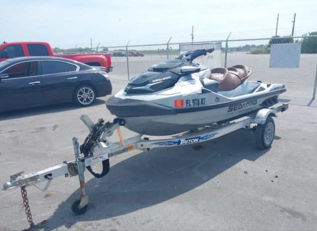 2019 SEADOO GTX-300 LIMITED for Sale