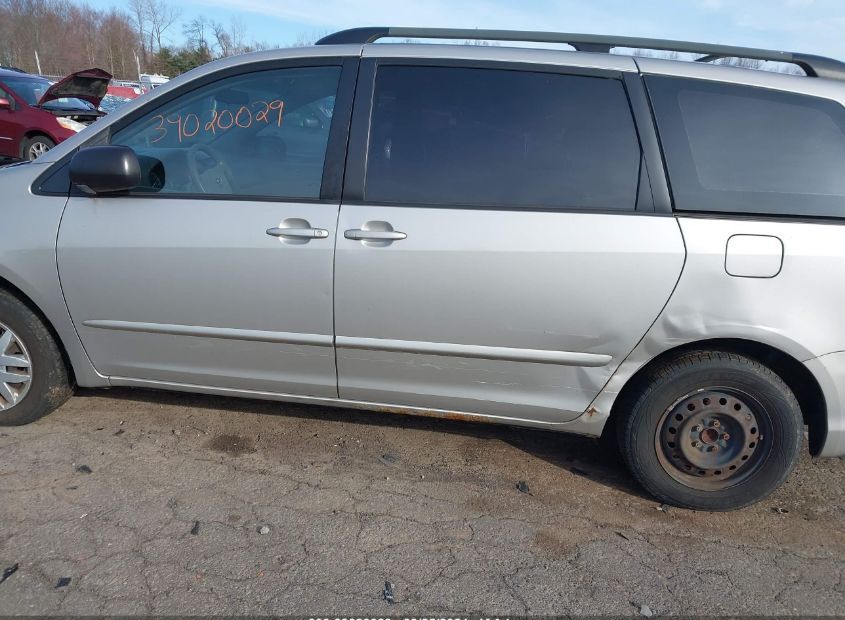 2007 TOYOTA SIENNA for Sale
