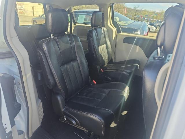 Chrysler Town & Country for Sale