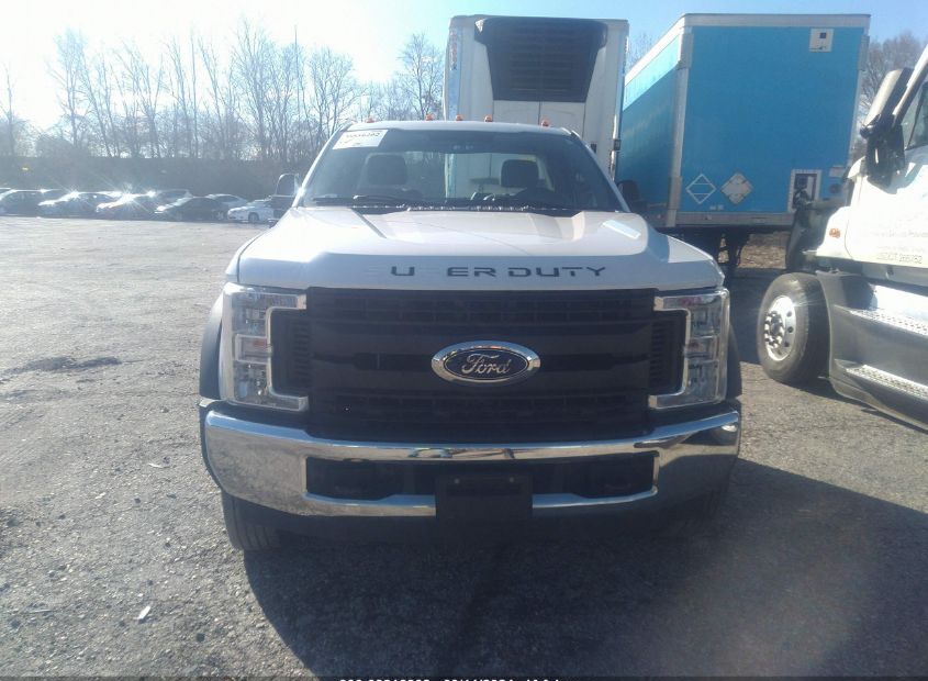 Ford F-550 Chassis for Sale
