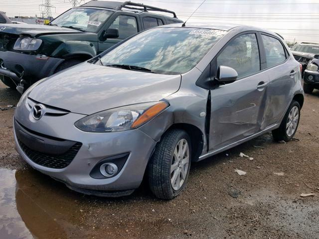 Salvage Car Mazda Mazda2 2014 Silver For Sale In Elgin Il