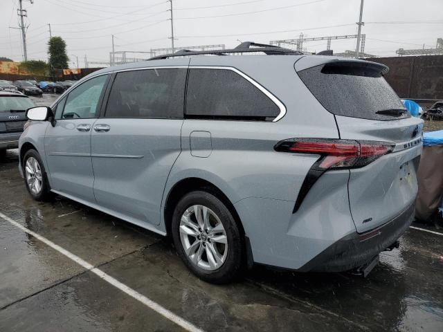 2022 TOYOTA SIENNA XLE for Sale