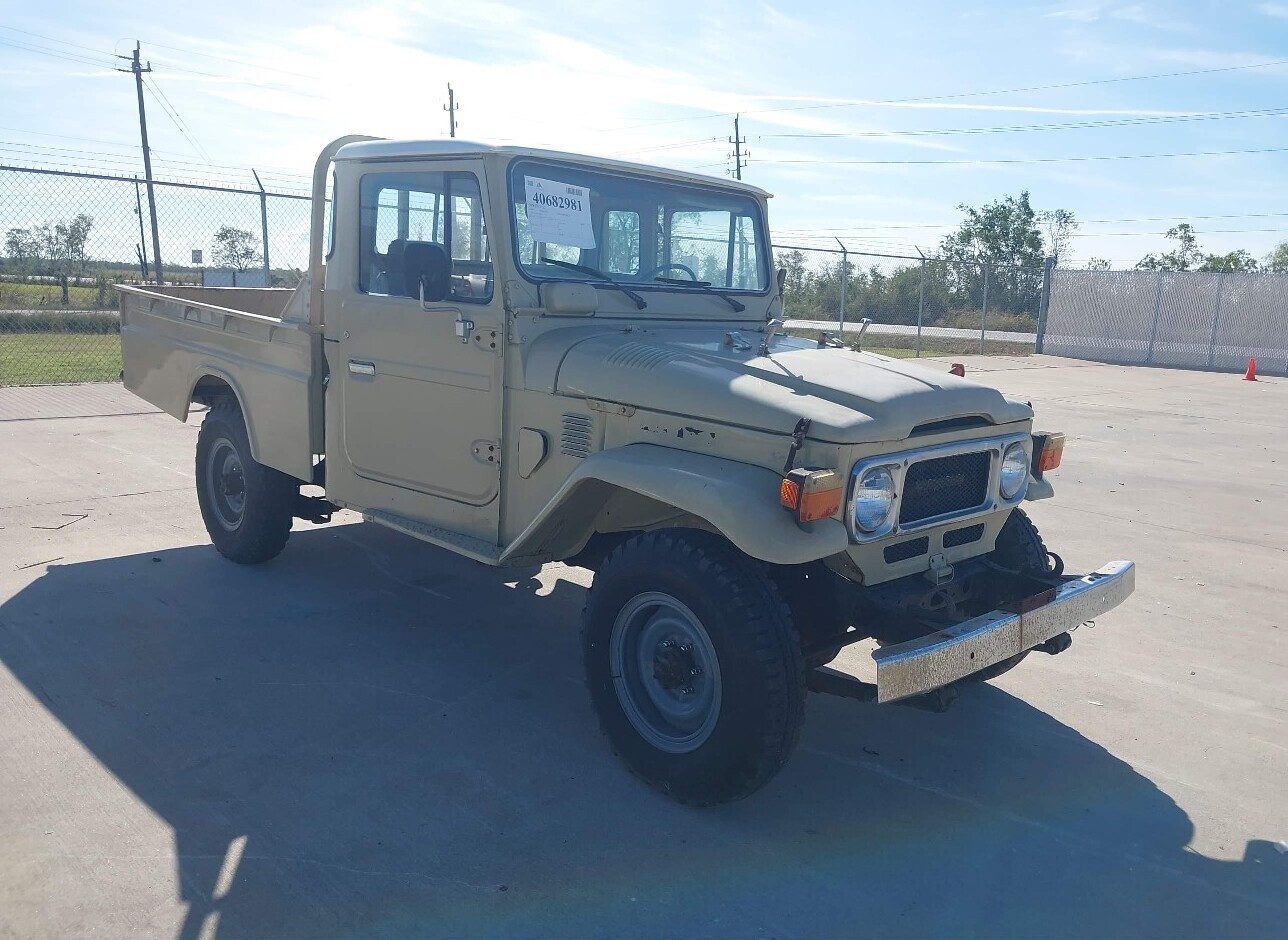 Auction Ended Salvage Car 1983 Toyota LAND CRUISER is Sold in Rosharon