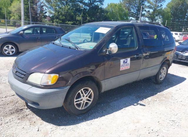 2001 TOYOTA SIENNA for Sale