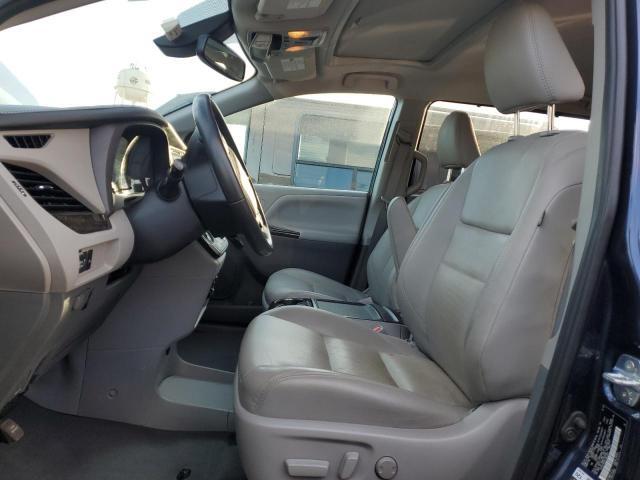 2020 TOYOTA SIENNA XLE for Sale