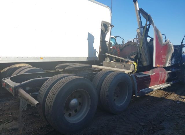 2004 FREIGHTLINER CONVENTIONAL for Sale