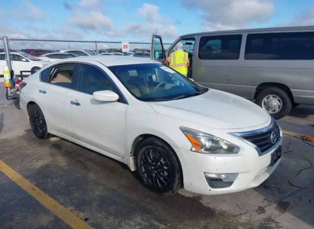 Used 2014 Nissan ALTIMA For Sale In Florence TX 1N4AL3AP5EN******