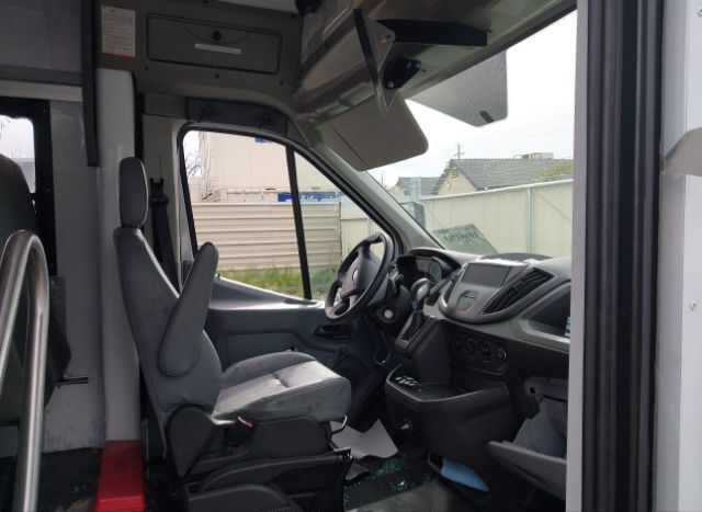 2015 FORD TRANSIT-250 CUTAWAY for Sale