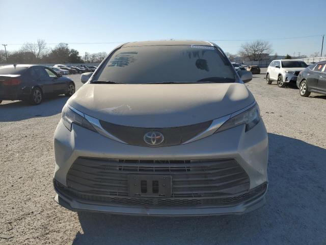 2021 TOYOTA SIENNA LE for Sale