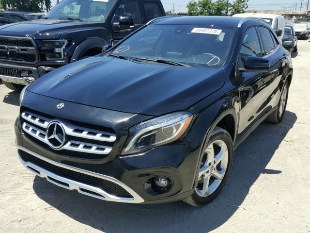 Salvage Car Mercedes Benz Gla Class 18 Black For Sale In Los Angeles Ca Online Auction Wdctg4gb3jj3934