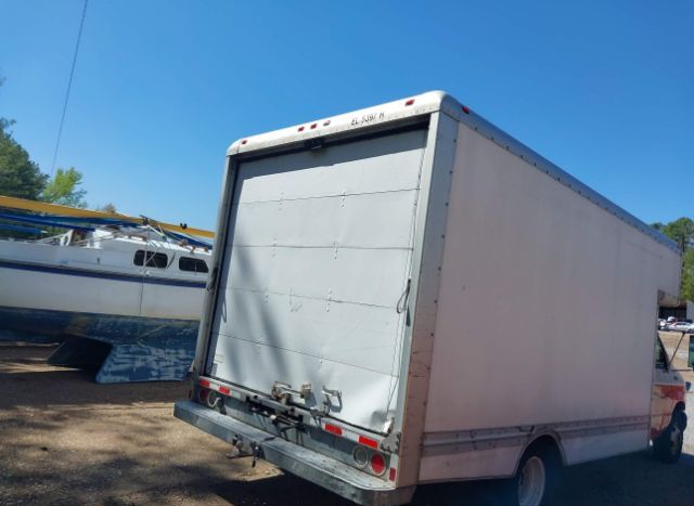 2000 FORD E-350 CUTAWAY for Sale