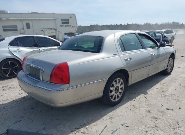 2007 LINCOLN TOWN CAR for Sale