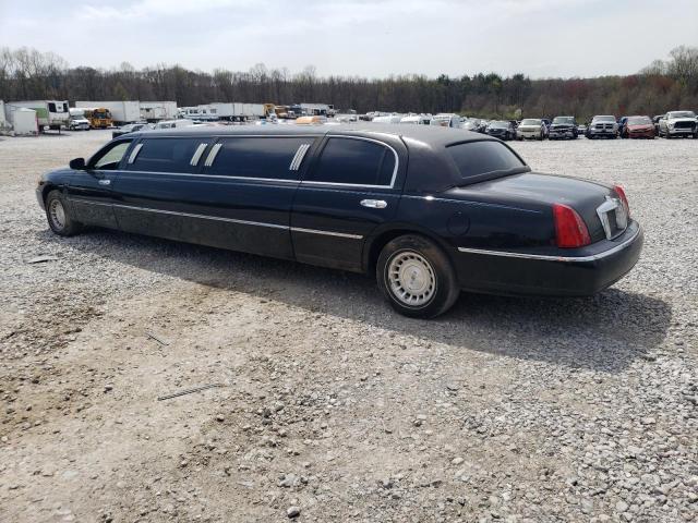 1999 LINCOLN TOWN CAR EXECUTIVE for Sale