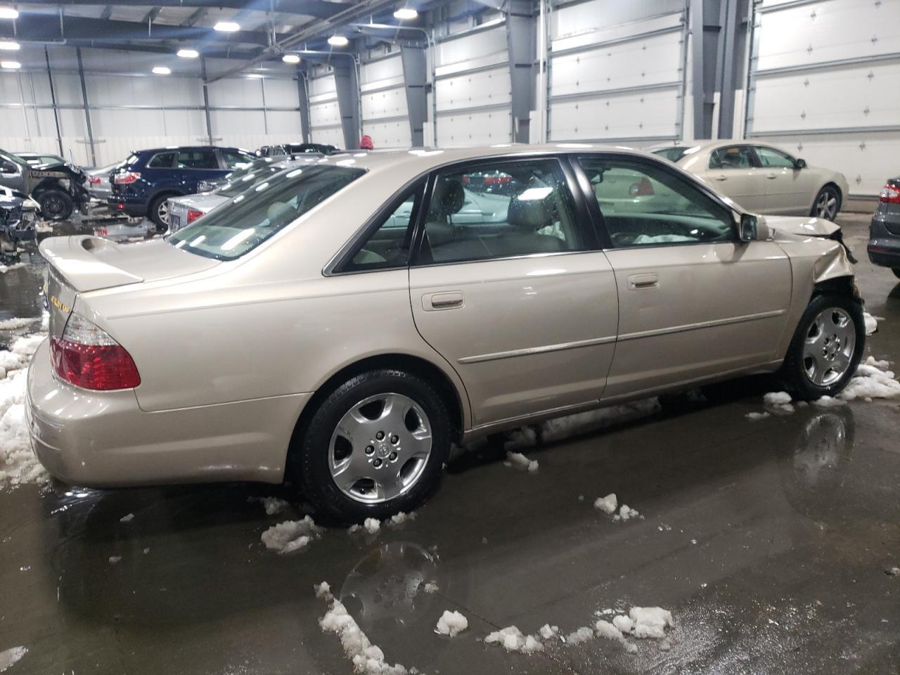 2004 TOYOTA AVALON for Sale