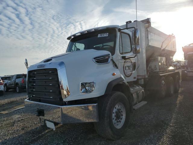 2024 FREIGHTLINER 114SD for Sale