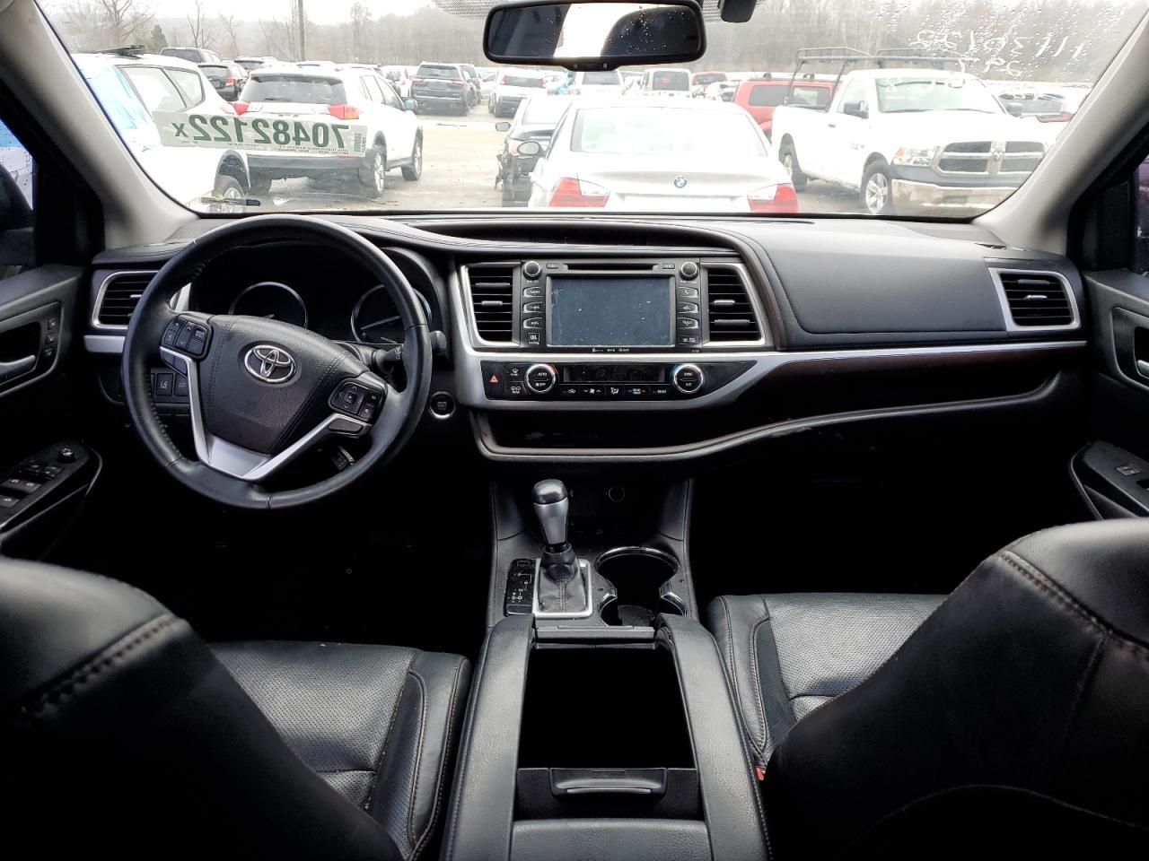 2016 TOYOTA HIGHLANDER for Sale