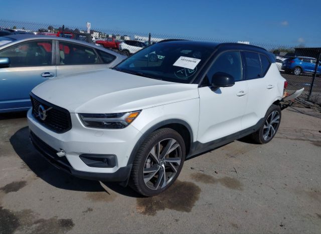 2019 VOLVO XC40 for Sale