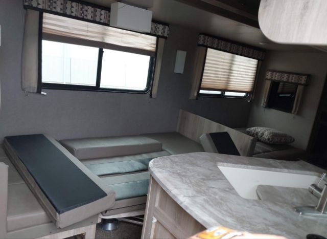 2021 COACHMEN CATALINA 263BHS for Sale