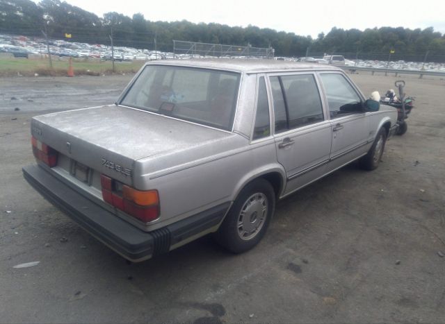 1988 VOLVO 740 SERIES for Sale