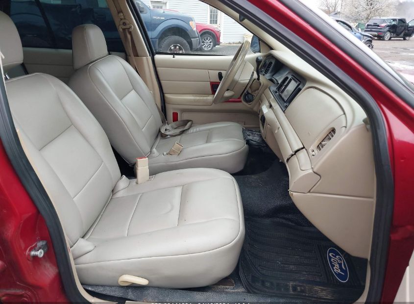 2006 FORD CROWN VICTORIA for Sale
