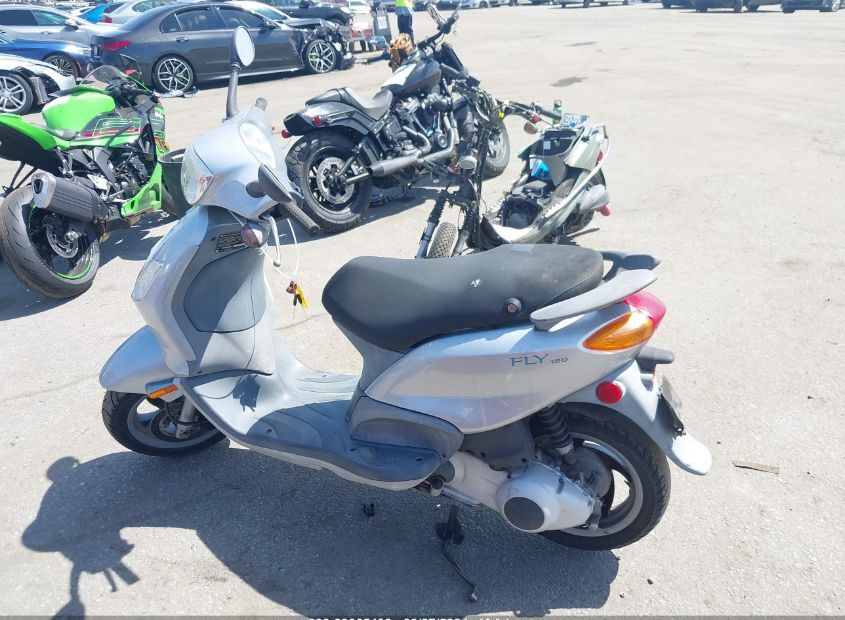 2006 PIAGGIO FLY for Sale
