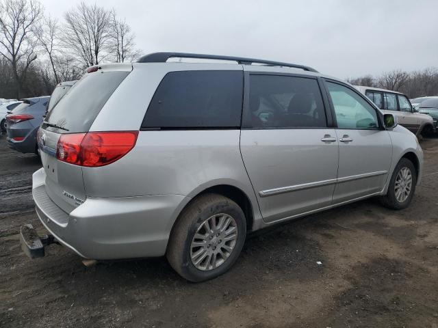 2010 TOYOTA SIENNA XLE for Sale