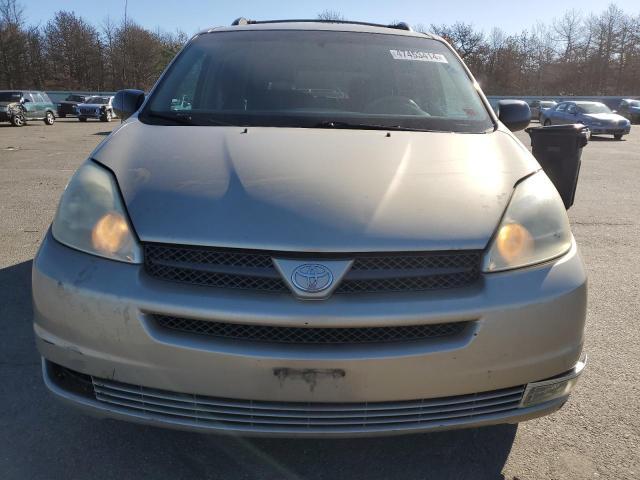 2004 TOYOTA SIENNA LE for Sale