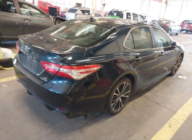2020 TOYOTA CAMRY HYBRID for Sale