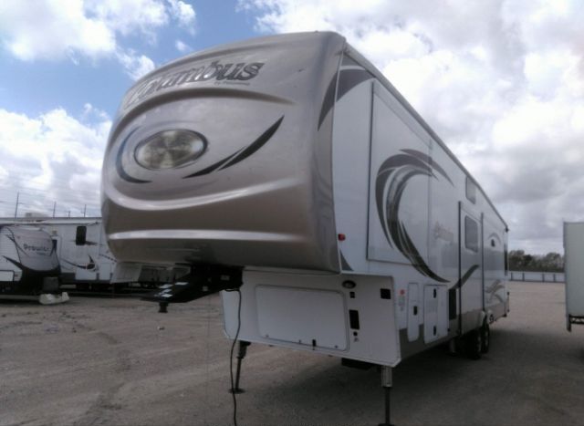 2019 PALOMINO BY FOREST R COLUMBUS 377MB for Sale