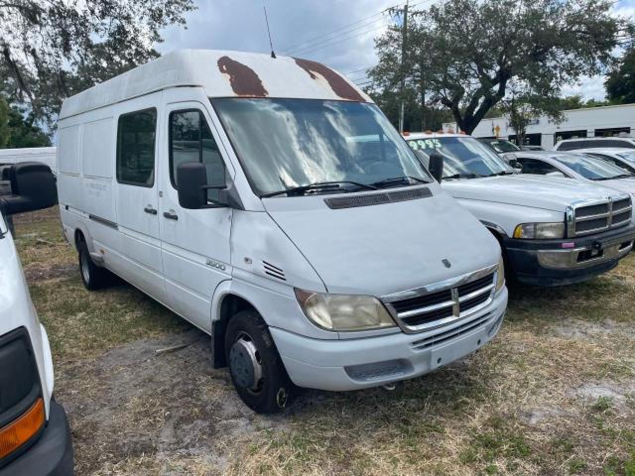 Dodge Sprinter van 2500 3 5